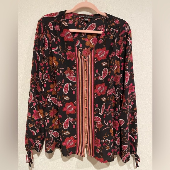 Zac & Rachel black floral print button down blouse.  Size XL - Picture 1 of 5